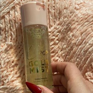 Coco gold mist setting spray